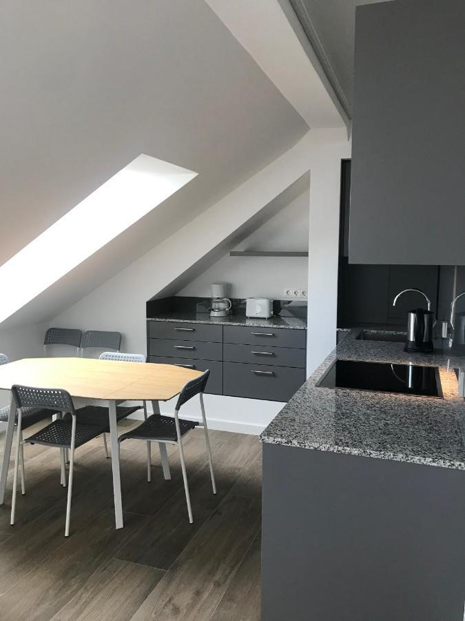 Sissi Apartments Achau Bagian luar foto